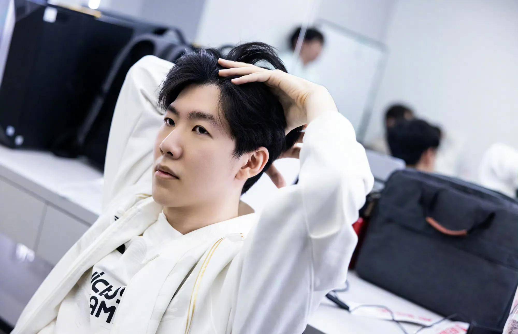 主动发声，最大隐患暴露，泰伦卢恐难解局，新援或成突破关键