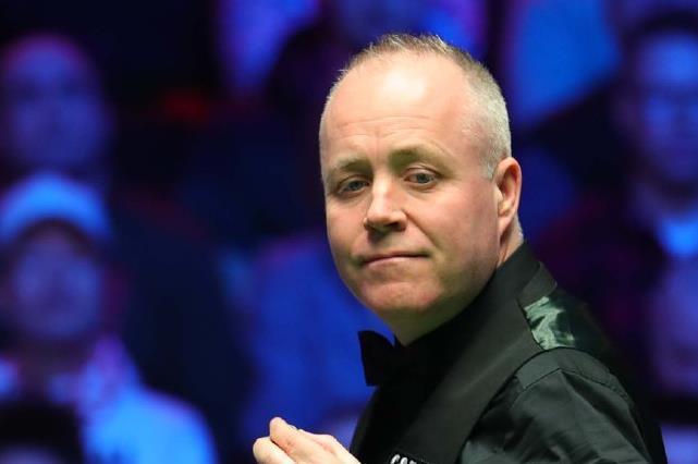 维尼修斯与罗德里戈将轮换出任左翼